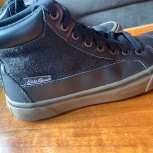 EDDIE BAUER BLACK LEATHER AND WOOL HIGH TOP SNEAKERS 7.5